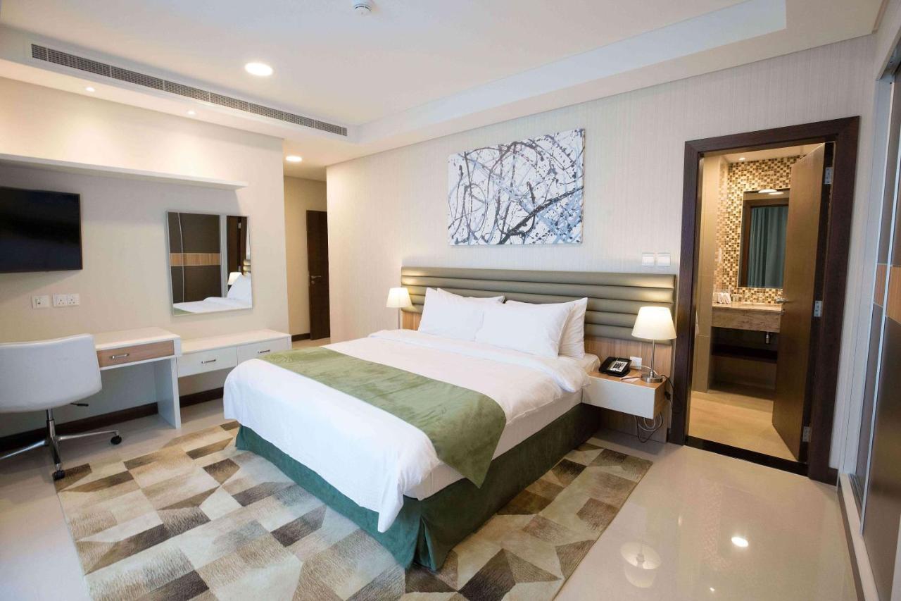 Gulf Executive Hotel & Residence Juffair Manama Exteriör bild